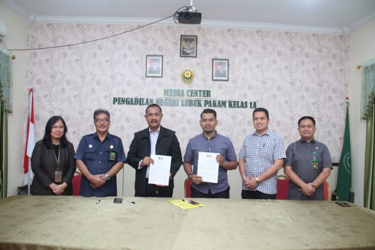 Penandatanganan MoU  dengan Universitas Pembangunan Pancabudi